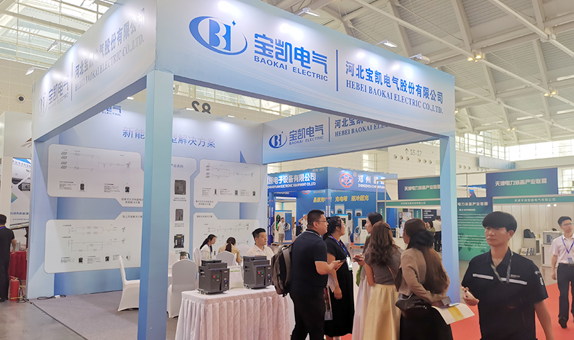 暴击行业天花板！jinnianhui今年会电气硬核技术亮相天津清洁能源展，引央视记者及能源产业巨头现场“挖宝”